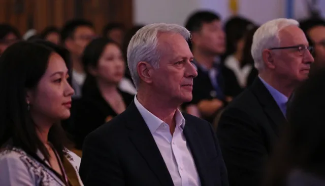 为本地应用场景分析:如何选择合适的管理咨询方案